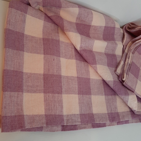 Zara Home Gingham Check 61" x 98" Linen Tablecloth - Picture 5 of 11